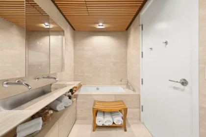 Kitchen Photo of 3004 1568 Alberni Street, Vancouver, BC