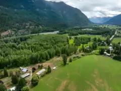 8988B Pemberton Meadows Road, Pemberton, BC