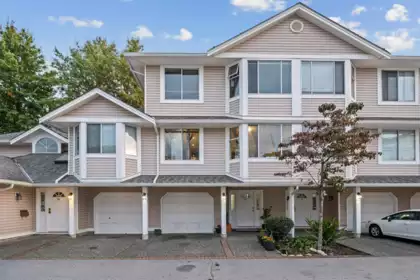 31 7955 122 Street, Surrey, BC, Surrey — Townhouse for sale