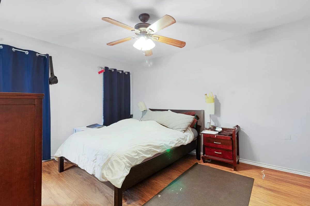 Bedroom 2 Photo of 35055 Kootenay Drive, Abbotsford, BC