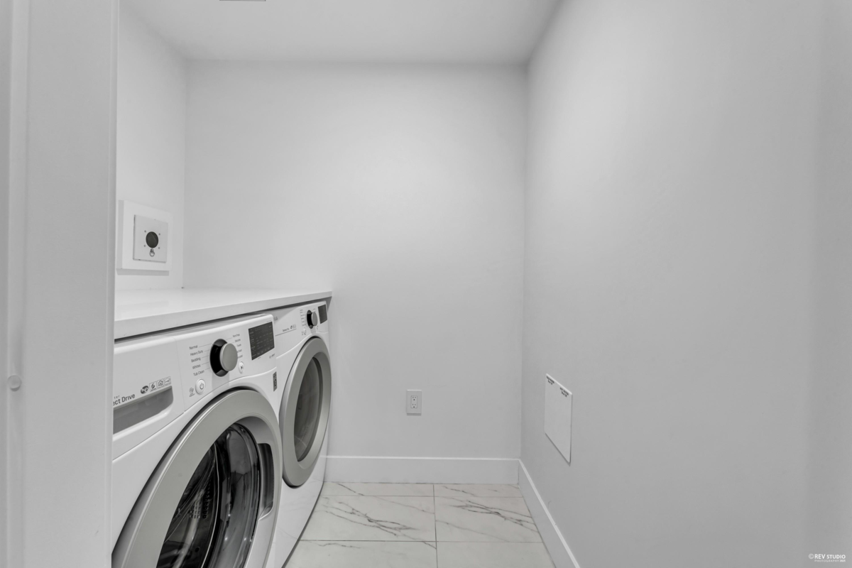Bedroom 2 Photo of 308 177 W 3rd Street, North Vancouver, BC