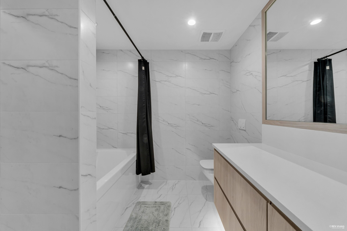 Powder Room Photo of 308 177 W 3rd Street, North Vancouver, BC