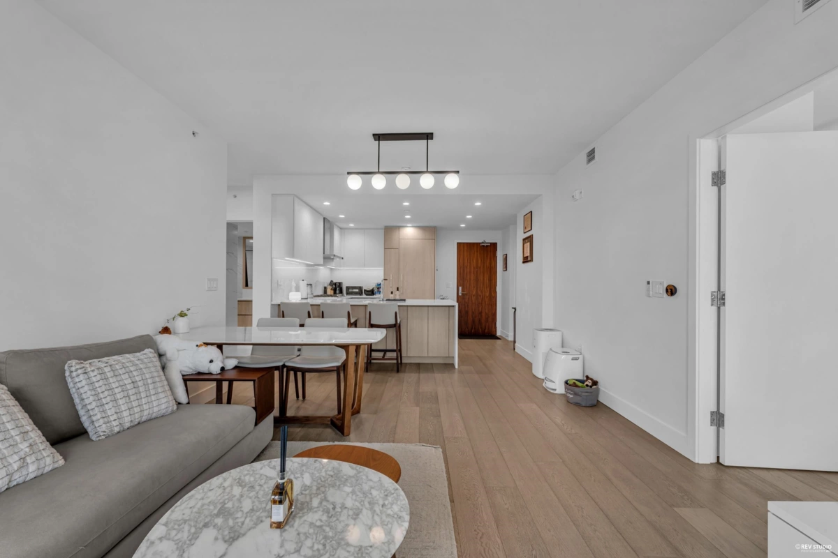 Primary Bedroom Photo of 308 177 W 3rd Street, North Vancouver, BC