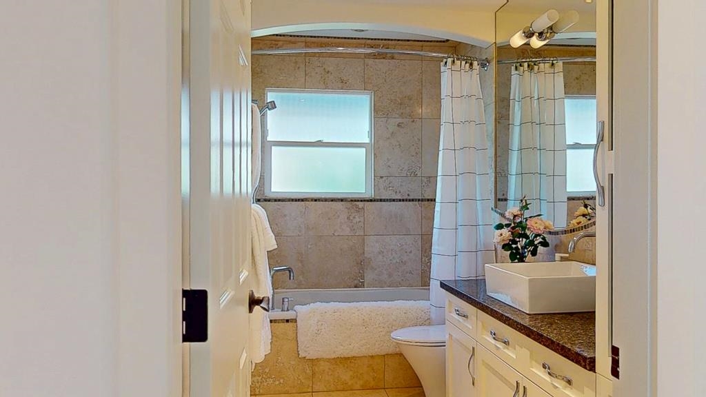 Outdoor Kitchen Photo of 4868 Bluegrouse Drive, Sechelt, BC