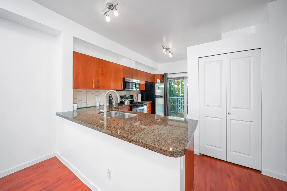 Basement Recreation Room Photo of 68 935 Ewen Avenue, New Westminster, BC