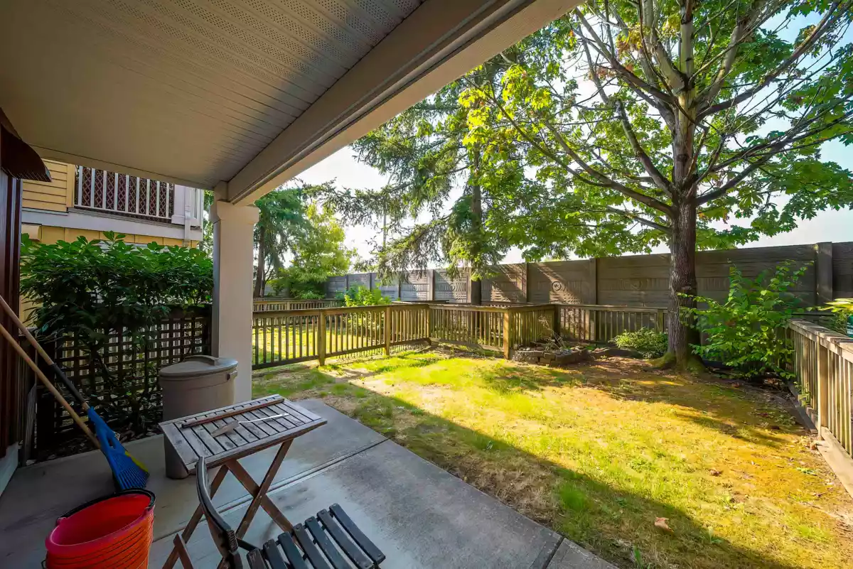 Breakfast Nook Photo of 68 935 Ewen Avenue, New Westminster, BC