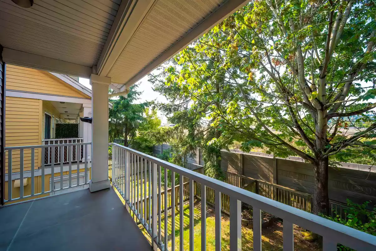 Primary Bathroom Photo of 68 935 Ewen Avenue, New Westminster, BC