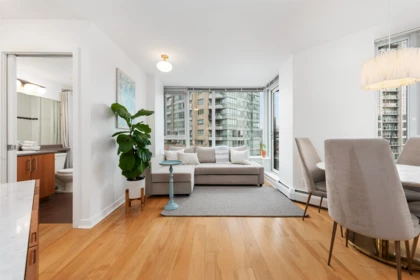 707 58 Keefer Place, Vancouver, BC, Vancouver — Apartment/Condo for sale
