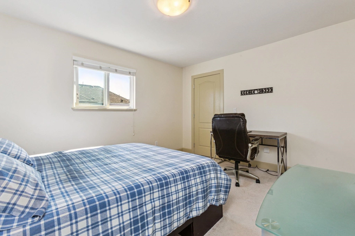 Garden / Landscaping Photo of 19358 73b Avenue, Surrey, BC