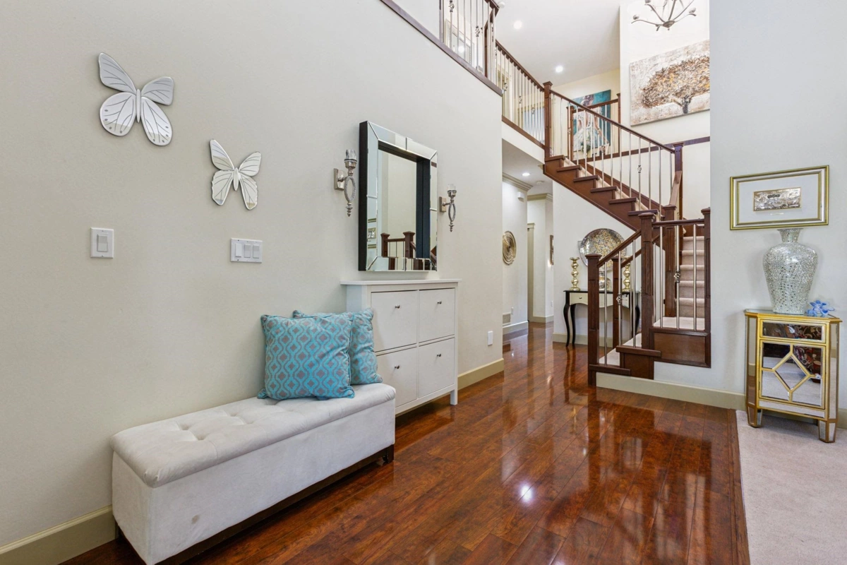 Pantry Photo of 19358 73b Avenue, Surrey, BC