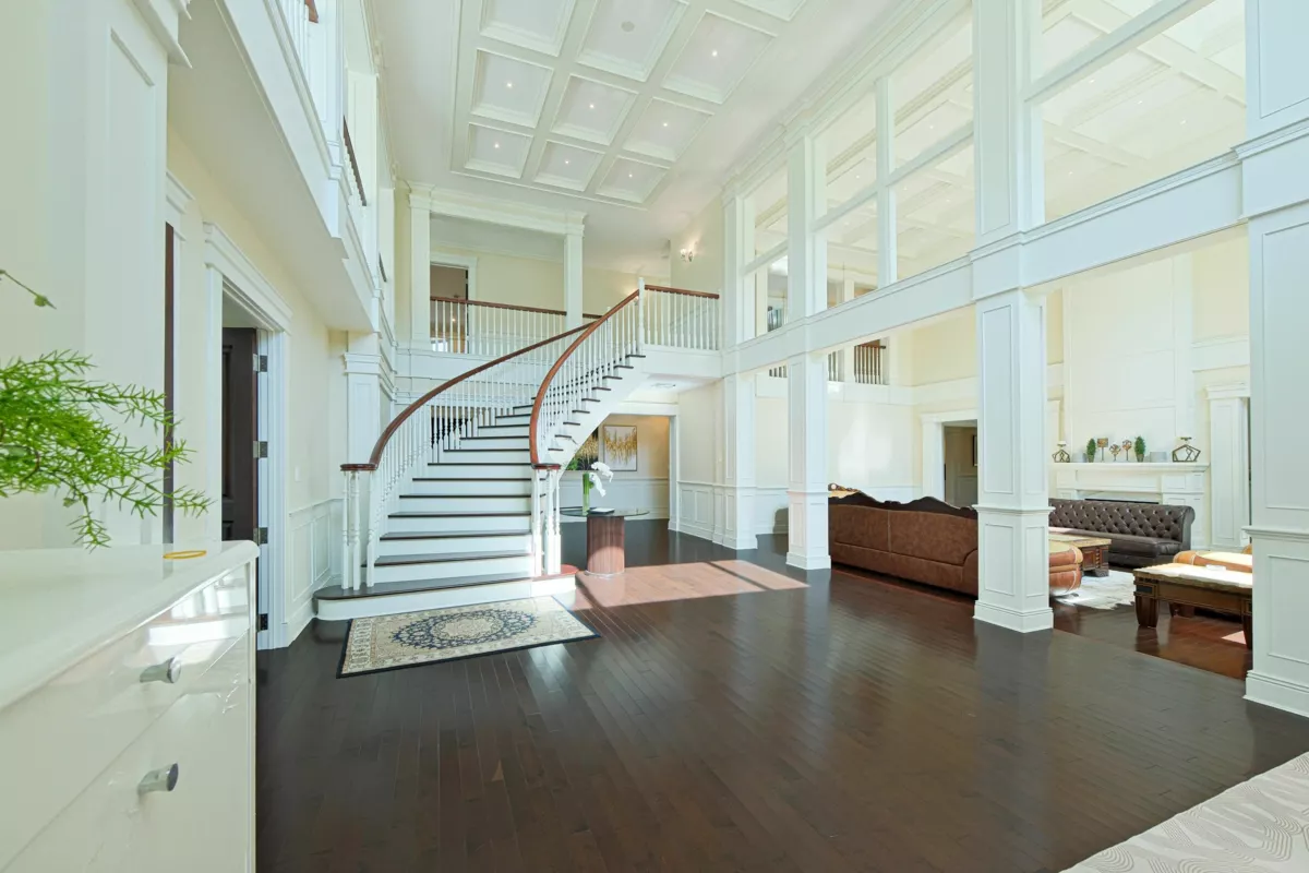 Kitchen Island Photo of 12900 Gilbert Road, Richmond, BC
