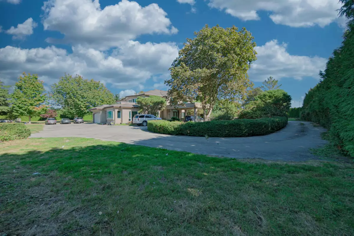 Living Room Photo of 12900 Gilbert Road, Richmond, BC