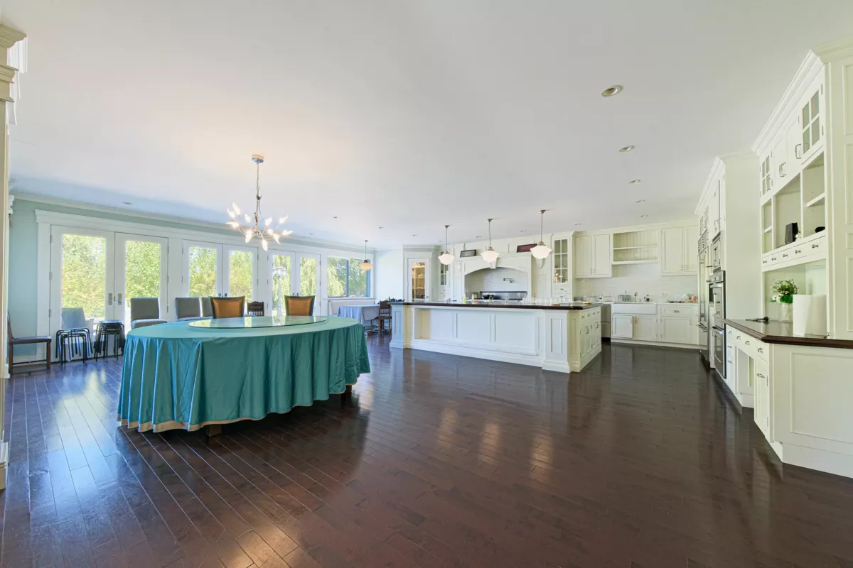 Powder Room Photo of 12900 Gilbert Road, Richmond, BC