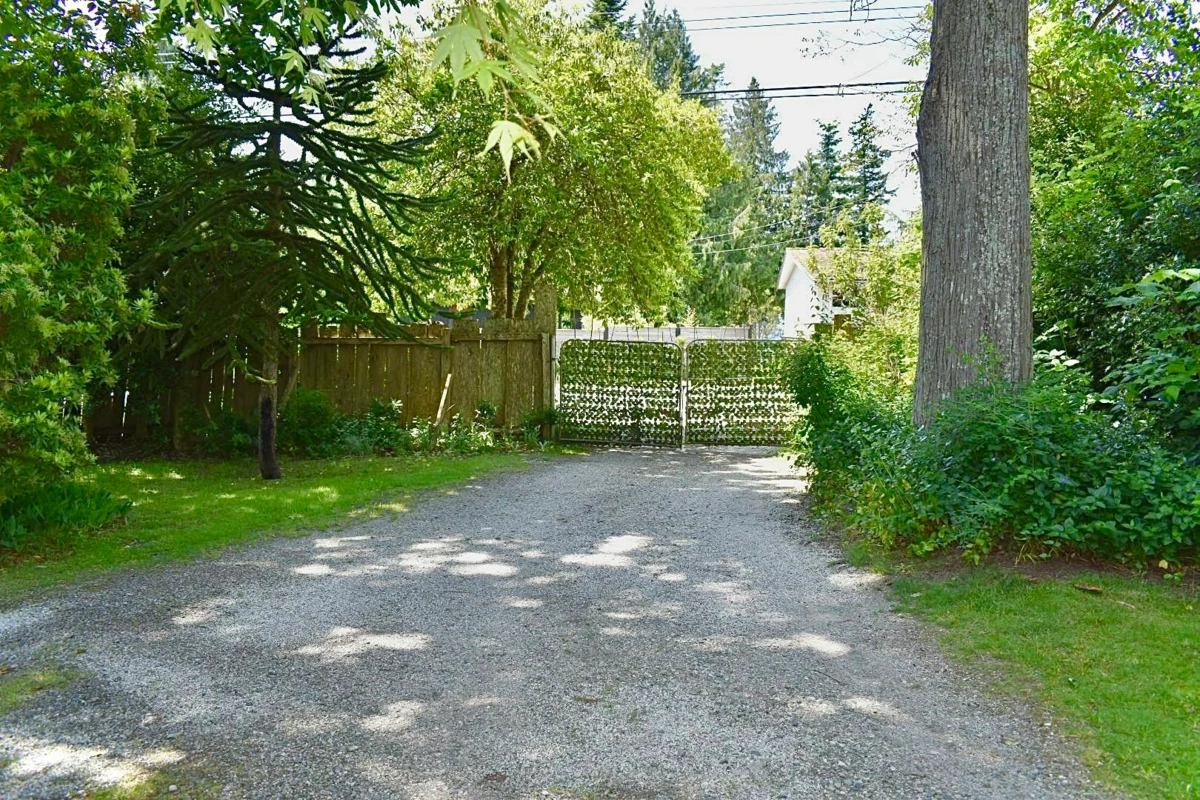 Front Yard Photo of 8084 Redrooffs Road, Halfmoon Bay, BC