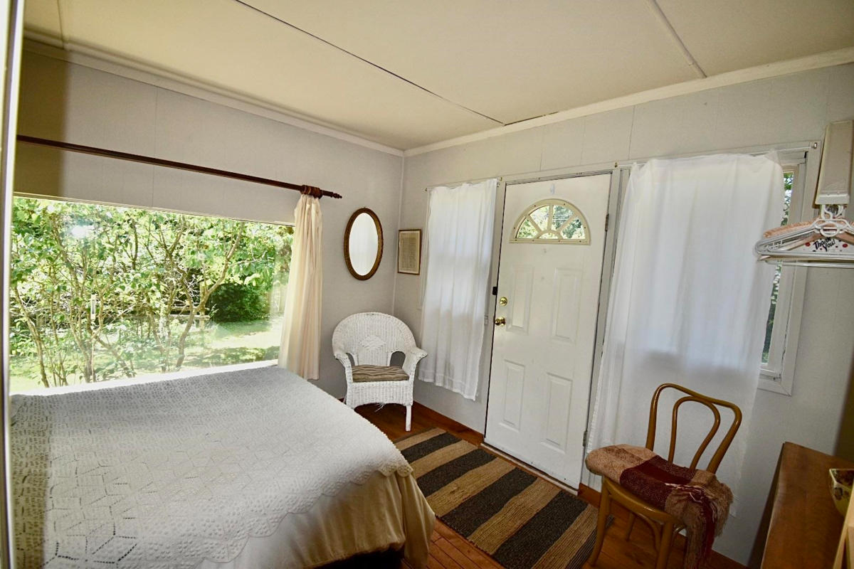 Outdoor Deck Photo of 8084 Redrooffs Road, Halfmoon Bay, BC