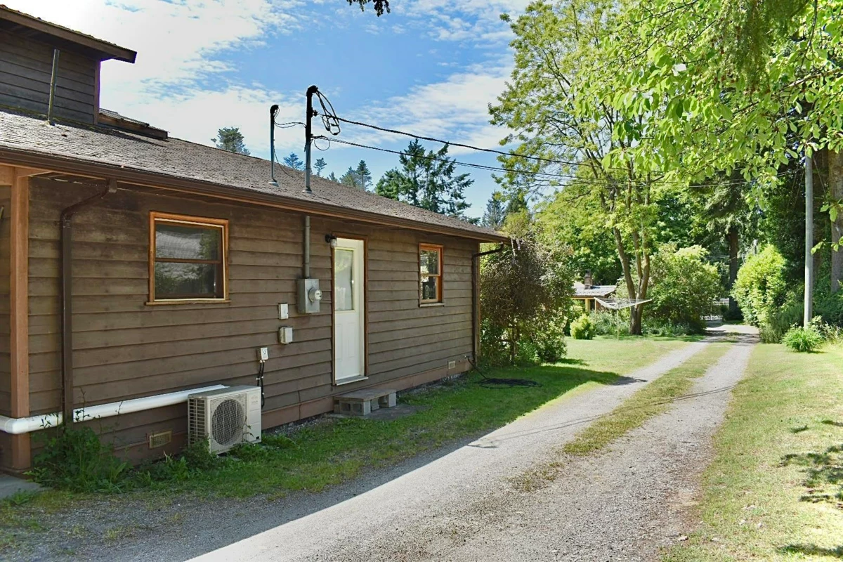 Swimming Pool Photo of 8084 Redrooffs Road, Halfmoon Bay, BC