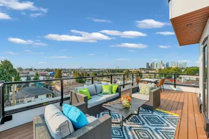 3 262 E 65th Avenue, Vancouver, BC, Marpole — 3 bed townhouse for sale