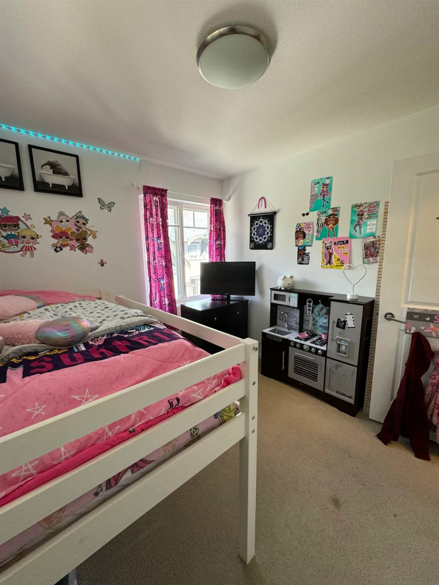 Office / Den Photo of 47 6895 188 Street, Surrey, BC