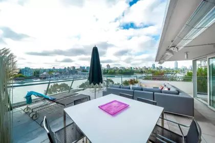 Garden / Landscaping Photo of 606 1288 Marinaside Crescent, Vancouver, BC