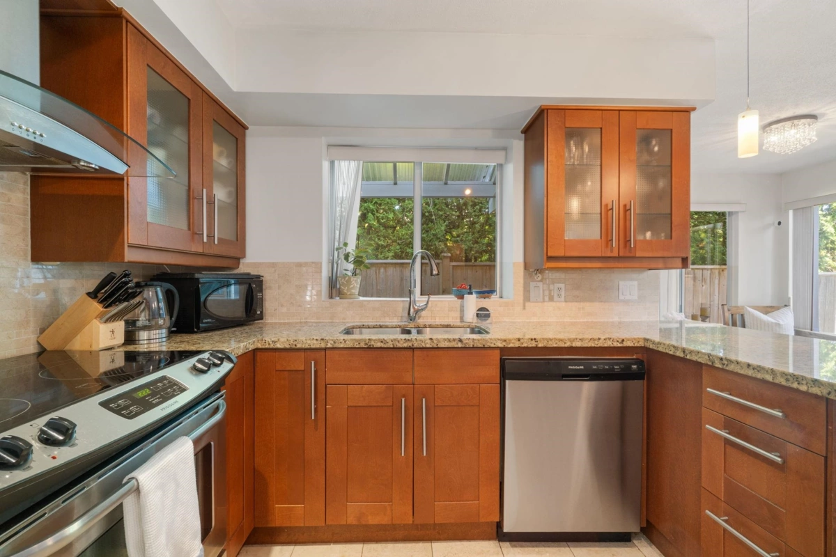 Pantry Photo of 2939 Cliffrose Crescent, Coquitlam, BC