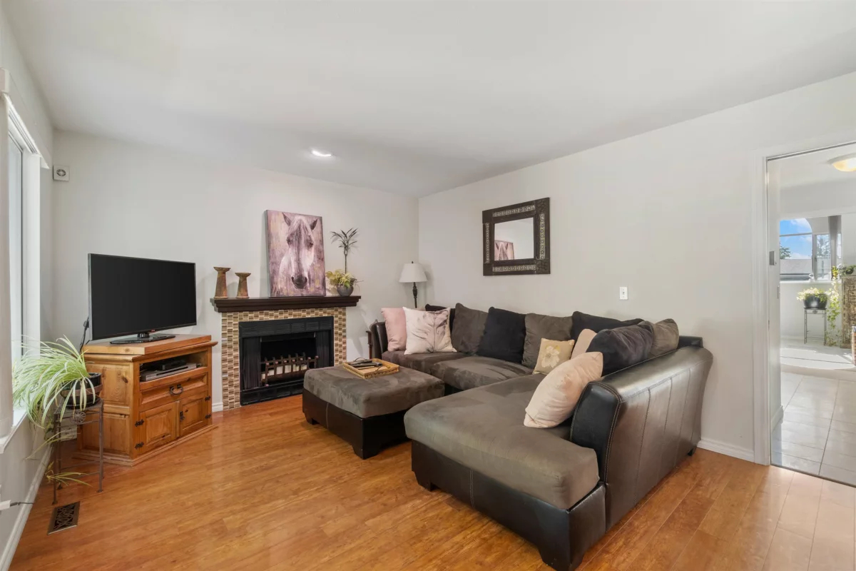 Primary Bedroom Photo of 2939 Cliffrose Crescent, Coquitlam, BC