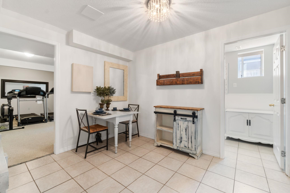 Staircase Photo of 2939 Cliffrose Crescent, Coquitlam, BC