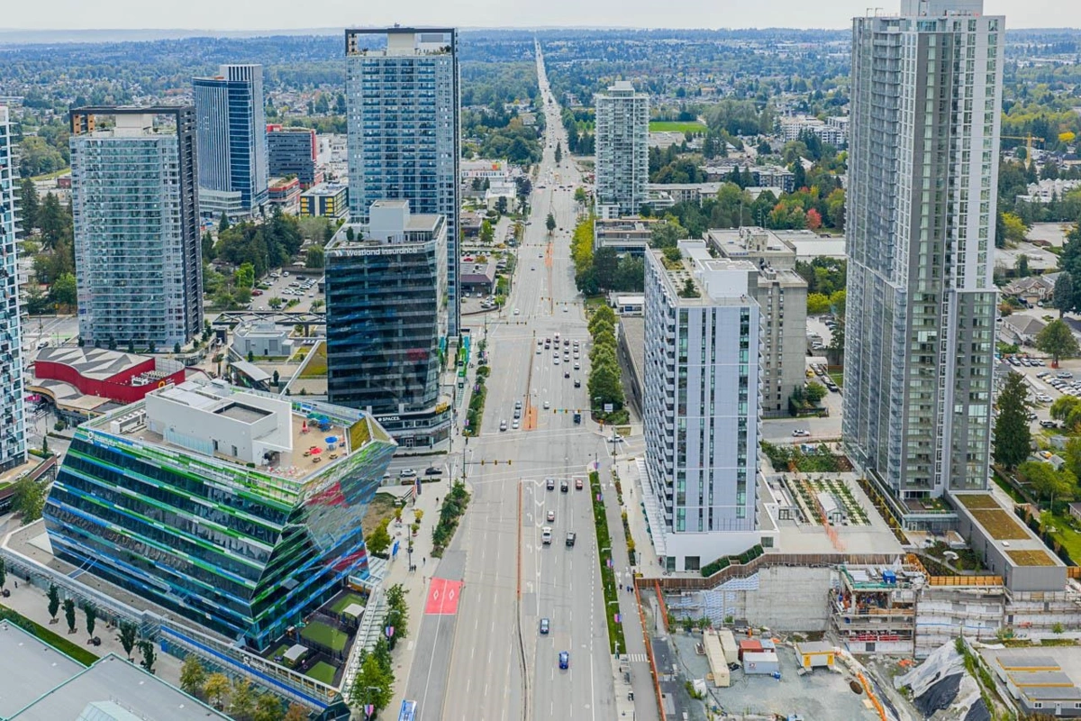 Kitchen Photo of 13466 98b Avenue, Surrey, BC