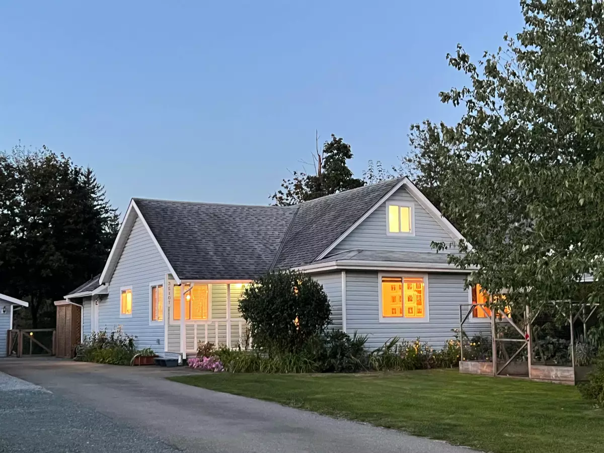 Exterior Front Photo of 35107 Mcewen Avenue, Mission, BC