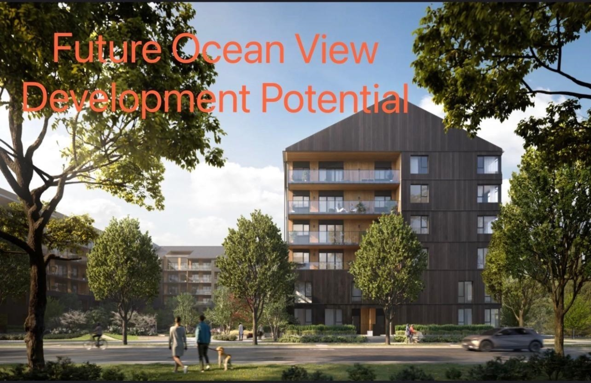 Basement Recreation Room Photo of 1948 Highview Place, Port Moody, BC