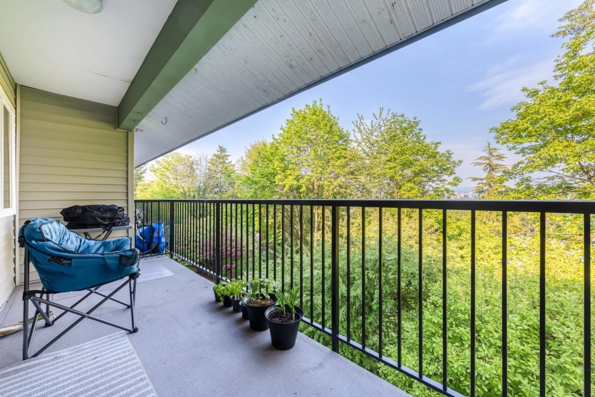 Guest Bathroom Photo of 1948 Highview Place, Port Moody, BC