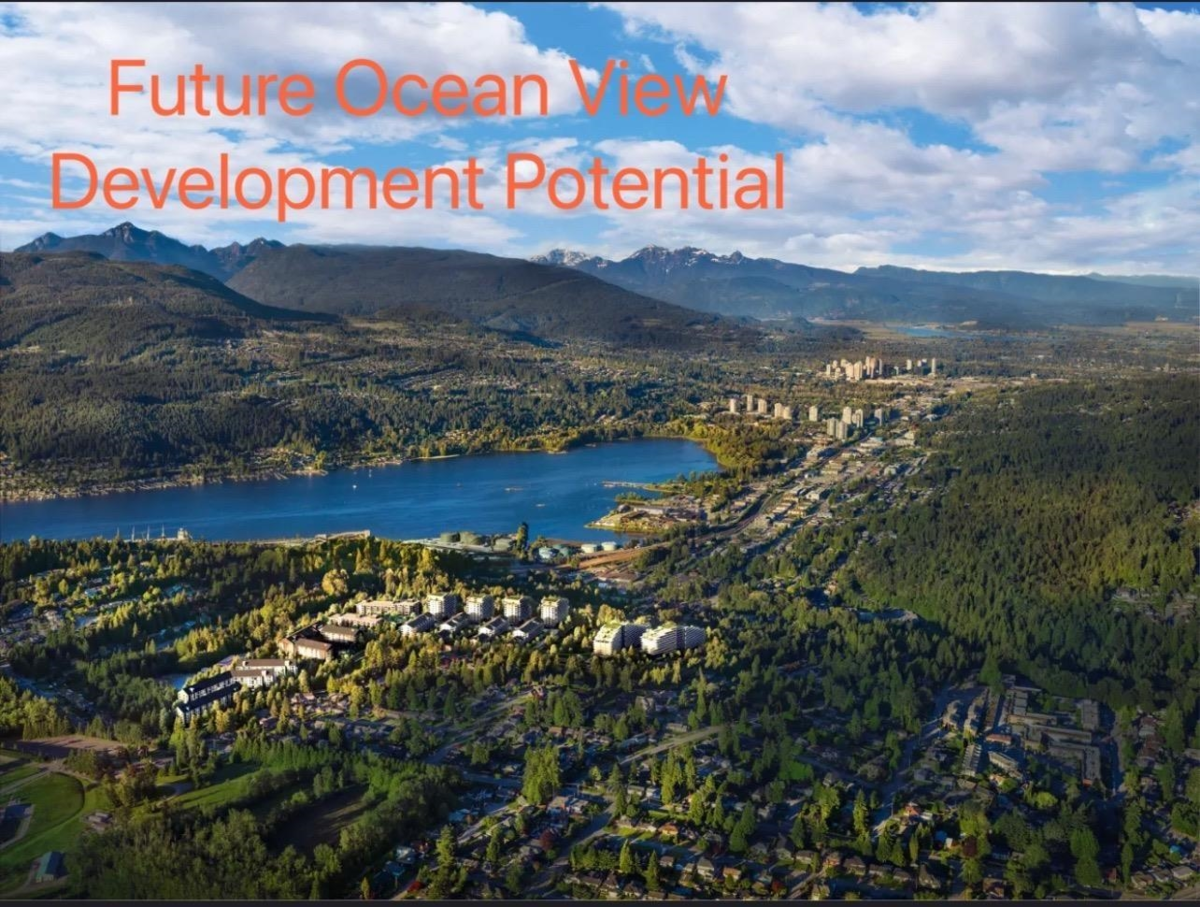 Loft / Bonus Room Photo of 1948 Highview Place, Port Moody, BC