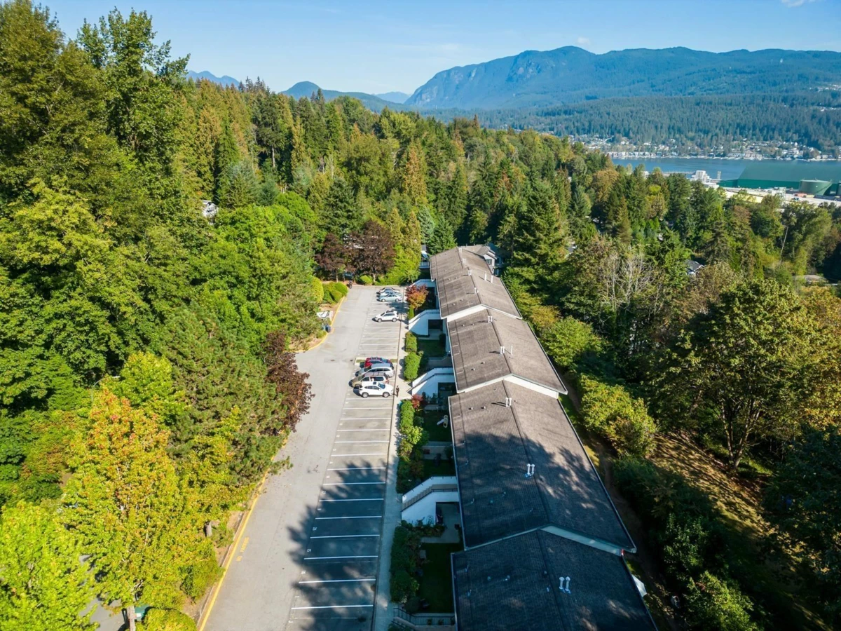 Office / Den Photo of 1948 Highview Place, Port Moody, BC