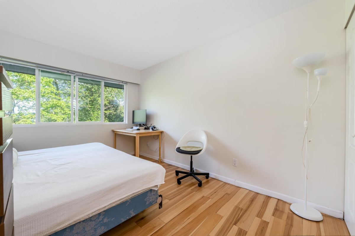 Walk-In Closet Photo of 1948 Highview Place, Port Moody, BC