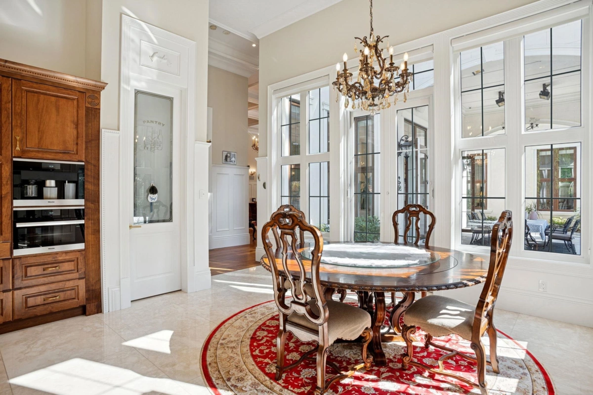 Walk-In Closet Photo of 16728 28 Avenue, Surrey, BC