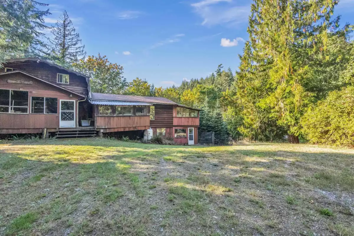 Garden / Landscaping Photo of 21800 Union Bar Road, Hope, BC