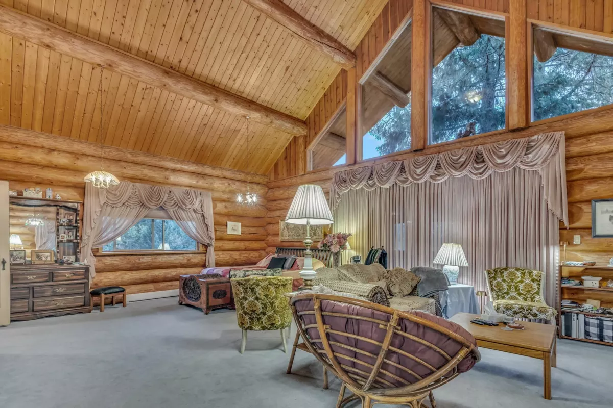 Guest Bathroom Photo of 21800 Union Bar Road, Hope, BC