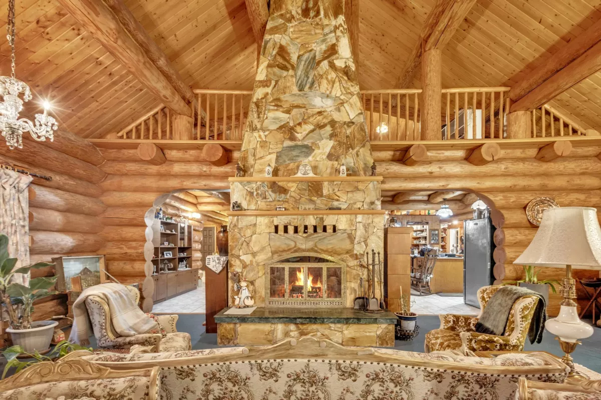 Kitchen Island Photo of 21800 Union Bar Road, Hope, BC