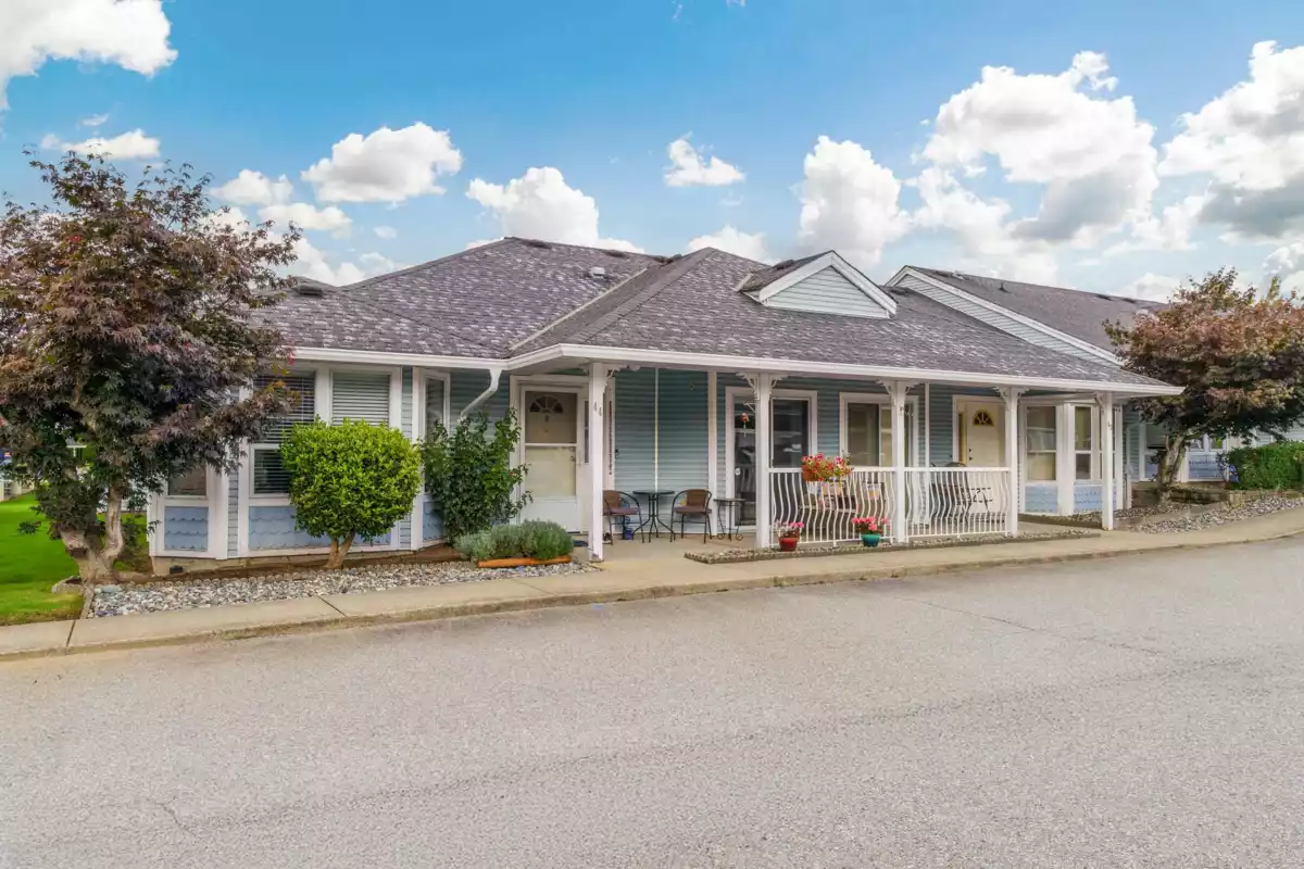 Exterior Front Photo of 44 20554 118 Avenue, Maple Ridge, BC