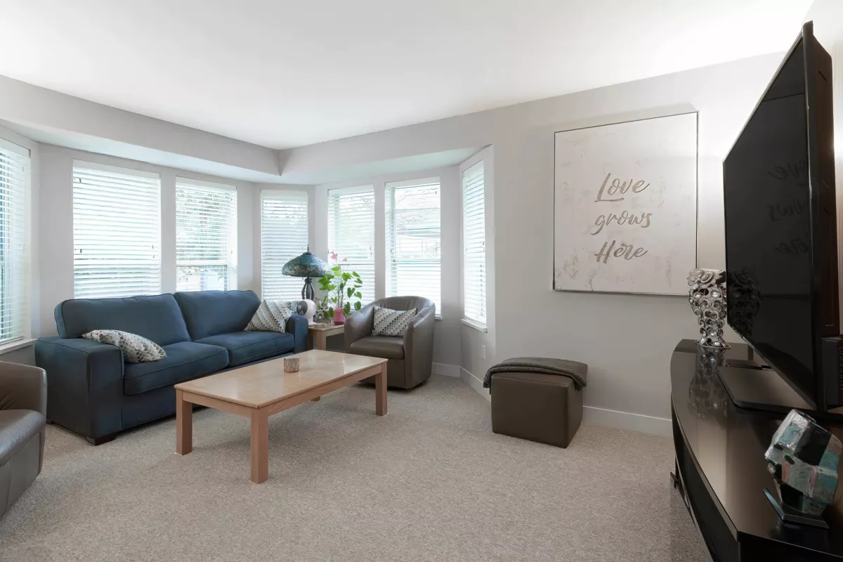 Living Room Photo of 44 20554 118 Avenue, Maple Ridge, BC