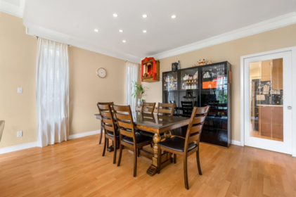 Kitchen Photo of 7119 10th Avenue, Burnaby, BC