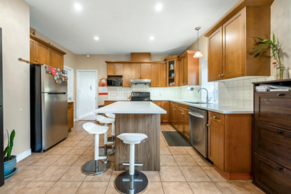 Pantry Photo of 7119 10th Avenue, Burnaby, BC