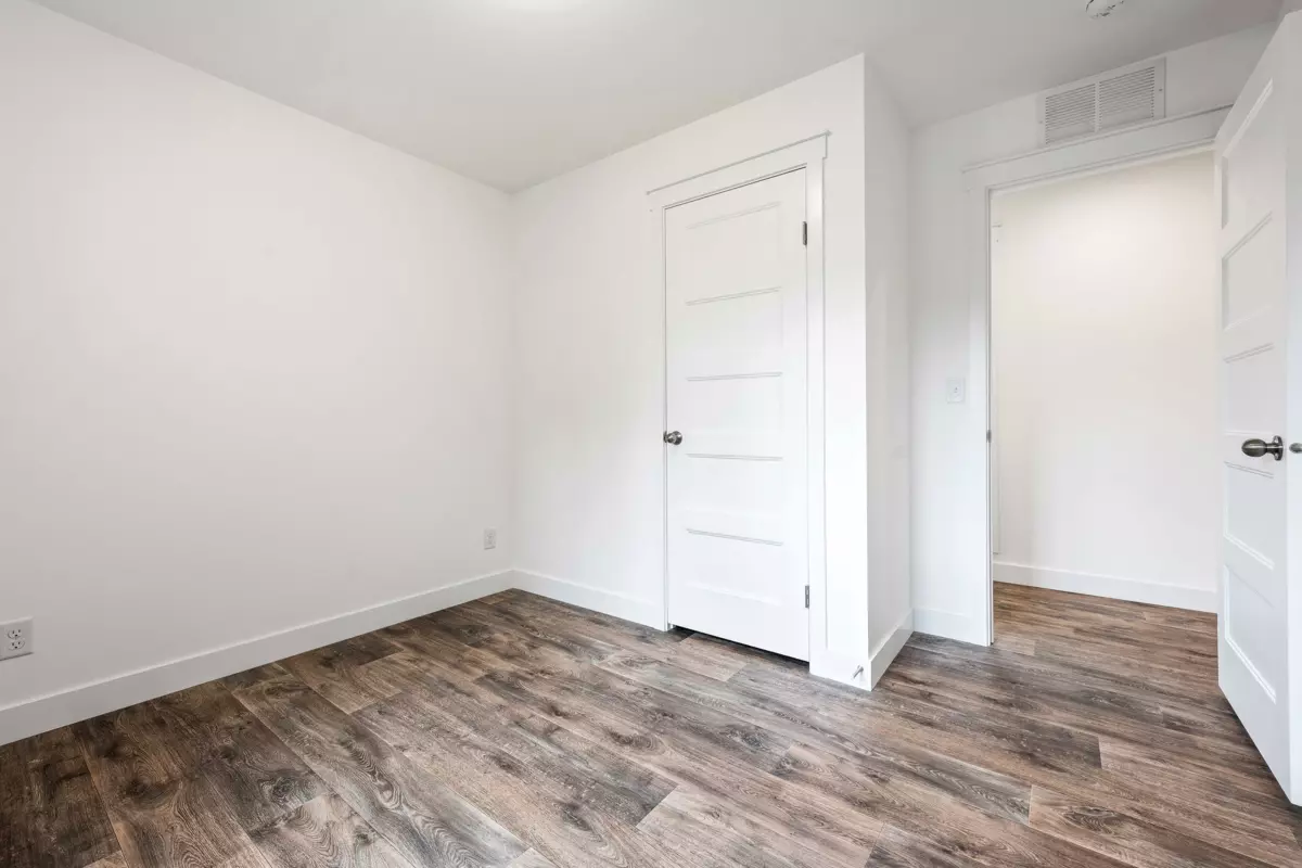 Entry Foyer Photo of 14 6035 Vedder Road, Chilliwack, BC