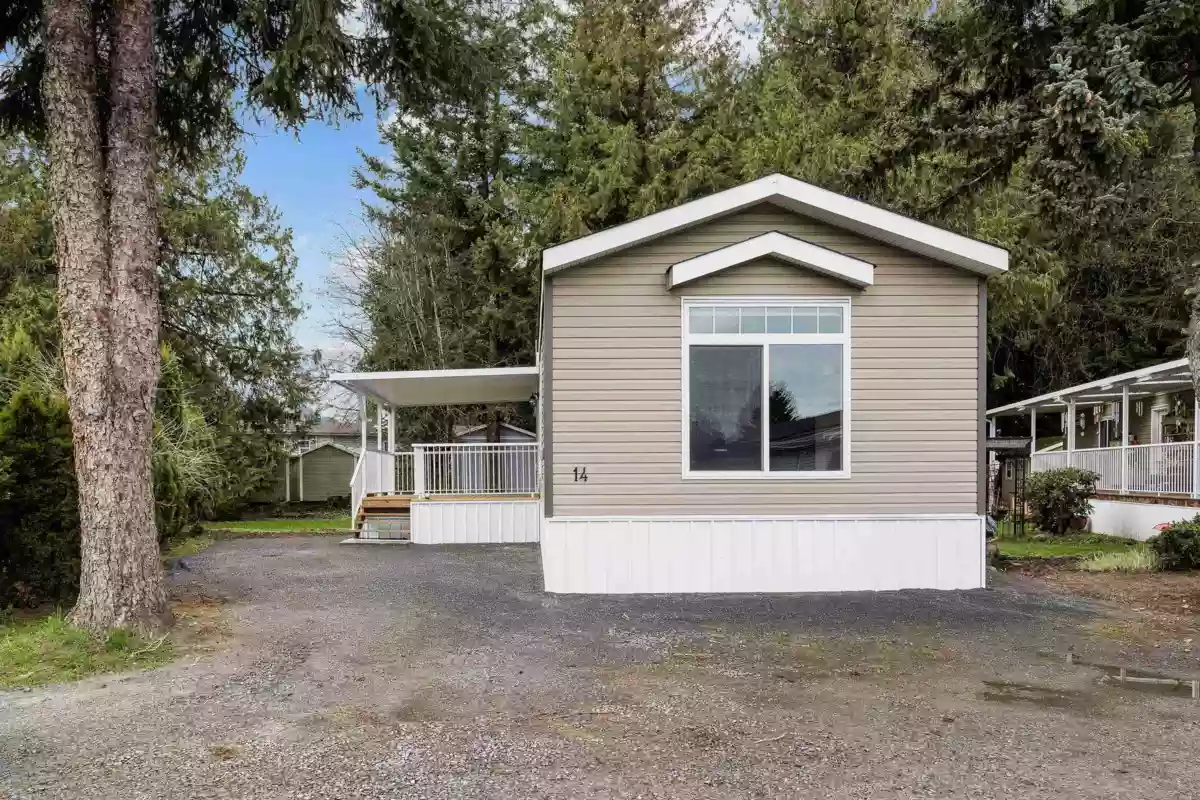 Exterior Front Photo of 14 6035 Vedder Road, Chilliwack, BC