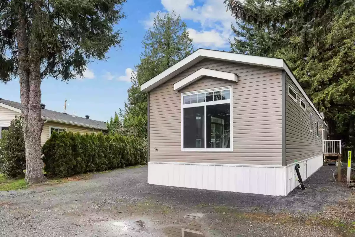 Outdoor Deck Photo of 14 6035 Vedder Road, Chilliwack, BC