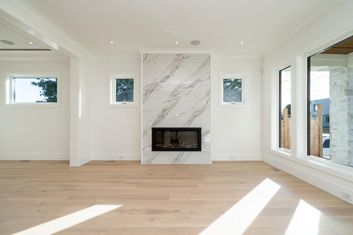 Breakfast Nook Photo of 1232 Parker Street, White Rock, BC