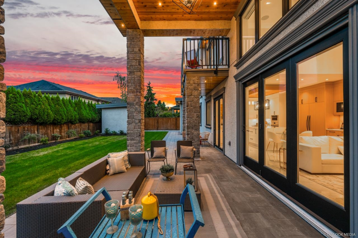 Neighborhood Park Photo Near 9531 Kirkmond Crescent, Richmond, BC