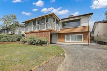 6407 Lougheed Highway, Burnaby, BC, Burnaby — Single Family Residence for sale