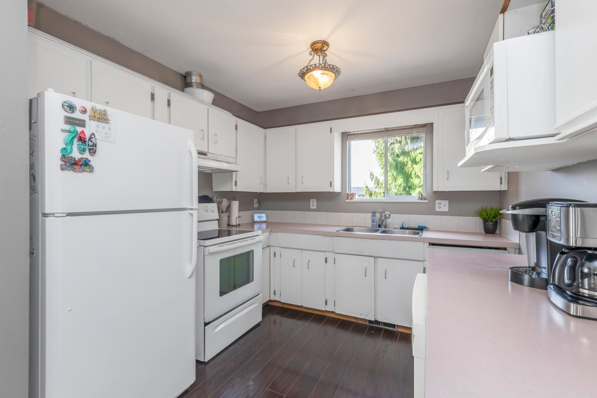 Bedroom 3 Photo of 3419 Juniper Crescent, Abbotsford, BC