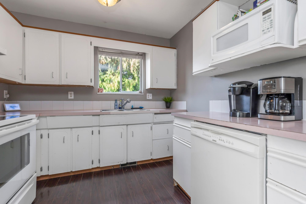 Bedroom 4 Photo of 3419 Juniper Crescent, Abbotsford, BC