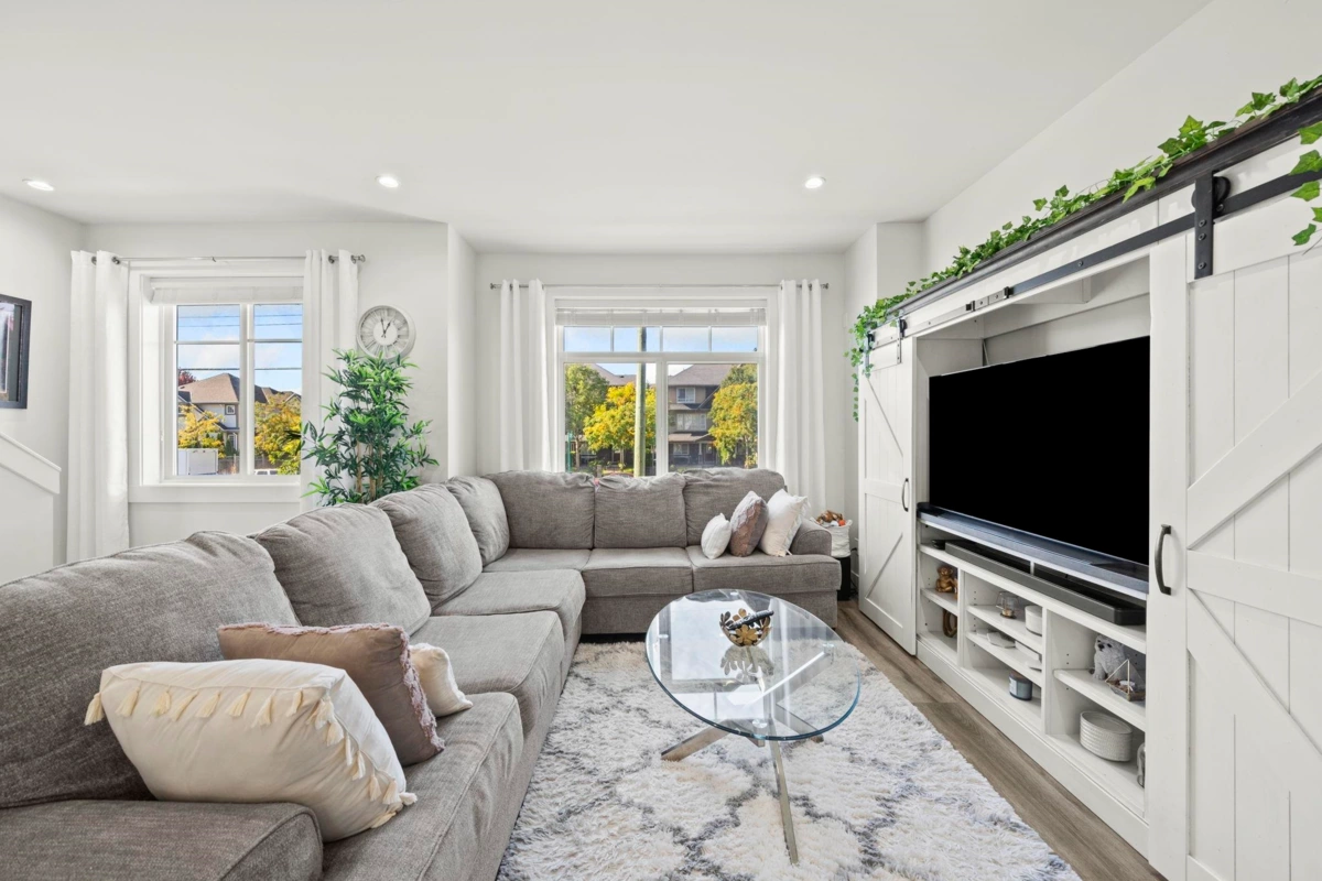 Bedroom 3 Photo of 14 19239 70 Avenue, Surrey, BC